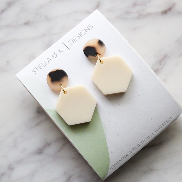 Handmade Earrings - Hexagon Resin Earrings - Cream Shimmer, Tortoise- NEW - Picture 1 of 2